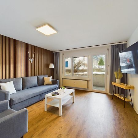 Alpine Retreat 4 Person Apartment Near Zermatt With Parking! Täsch Extérieur photo